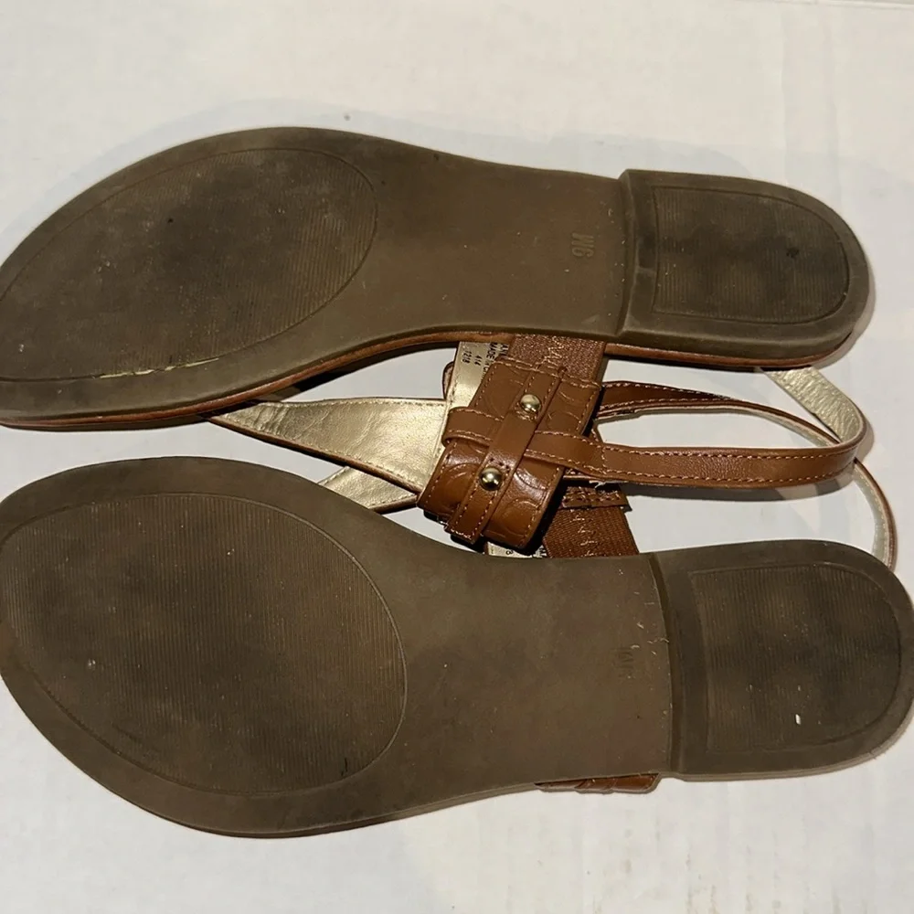 G by‎ Guess sandals